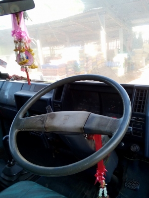 ขาย 6 ล้อ อีซูซุ NKR สภาพพร้อมใช้งาน มีหลังคา เครื่องดี ยางดี วิ่งไกลได้สบาย รถใช้น้อย