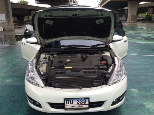 2012 NISSAN TEANA 250 XV V6 สีขาว