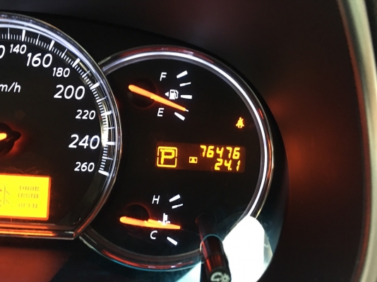 2012 NISSAN TEANA 250 XV V6 สีขาว