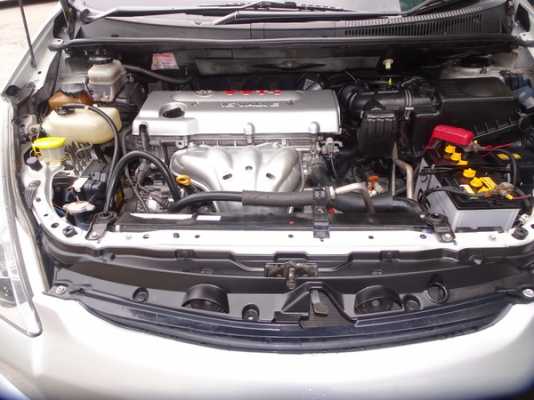 TOYOTA WISH 2.0Q AT ปี 2004