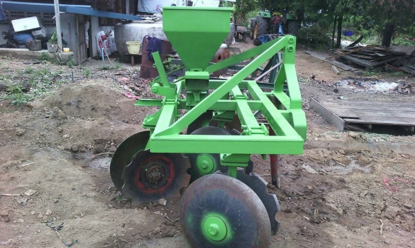 ขายผานยกร่อง ป.เสรี ขายผานยกร่อง ป.เสรี