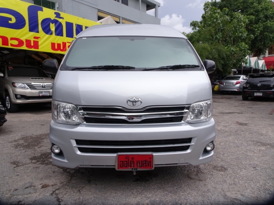 TOYOTA COMMUTER 2.5D4D MT ปี 2013