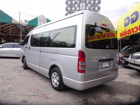 TOYOTA COMMUTER 2.5D4D MT ปี 2013