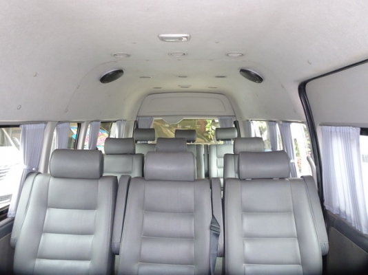 TOYOTA COMMUTER 2.5D4D MT ปี 2013