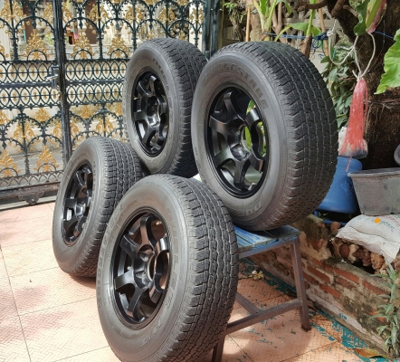 ขาย ล้อแม็กพร้อมยาง ขอบ 17, TE37  7.5 หกรู