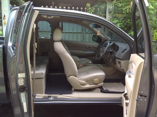ปี 2009 Toyota hilux vigo smart cab 2.7G vvt-i  abs airbag คู่