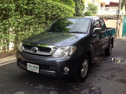 ปี 2009 Toyota hilux vigo smart cab 2.7G vvt-i  abs airbag คู่