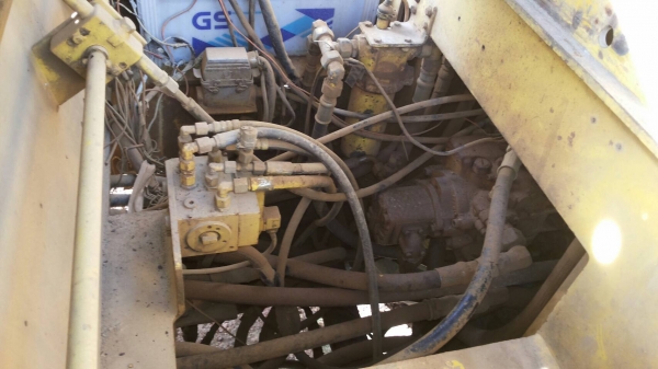 ขาย รถบด VlBROMAX - 2000.     สนใจติดต่อ  081 - 6079515