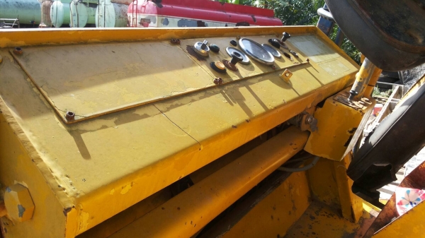 ขาย รถบด VlBROMAX - 2000.     สนใจติดต่อ  081 - 6079515