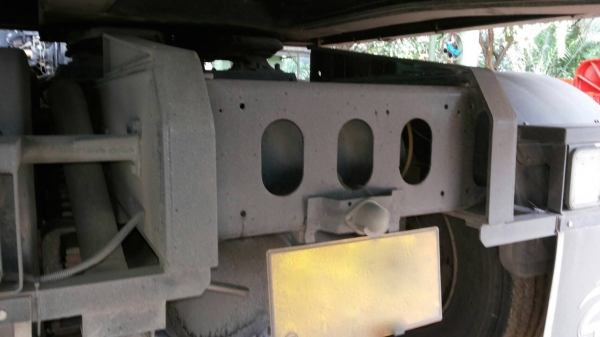 รถอีซูซุ 10 ล้อ หัวลาก  ( เปอร์เฟีย. )  /  360 แรงม้า. ปี 30. , ( ขาย เฉพาะหัว. )     สนใจติดต่อ  081 - 6079515