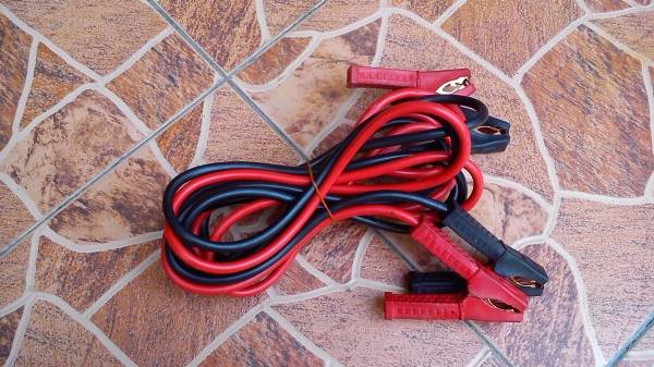 สายพ่วงแบตเตอรี่ มือสองจากญี่ปุ่น ความยาว3.5 เมตร สายพ่วงแบตเตอรี่ มือสองจากญี่ปุ่น ความยาว3.5 เมตร