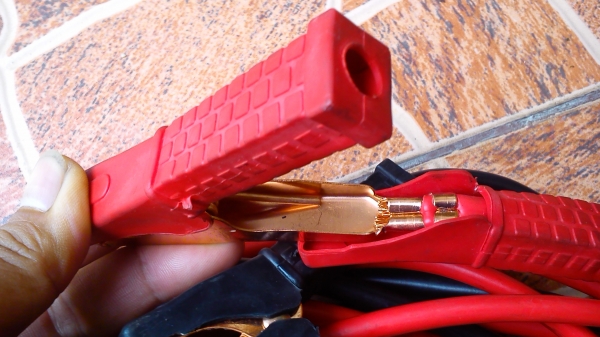 สายพ่วงแบตเตอรี่ มือสองจากญี่ปุ่น ความยาว3.5 เมตร สายพ่วงแบตเตอรี่ มือสองจากญี่ปุ่น ความยาว3.5 เมตร