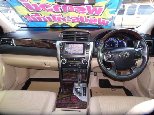 TOYOTA CAMRY 2.5 HYBRID  AT ปี2012