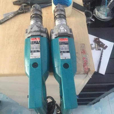ขายสว่านกระแทก 2 ระบบ MAKITA มือสอง สภาพสวยๆครับ
