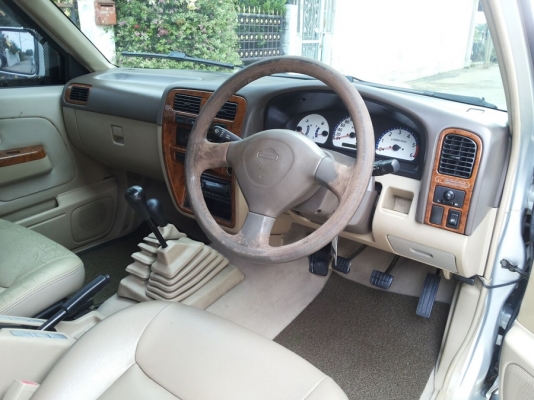 NISSAN FRONTIER 4X4 2500 TURBO 4 ประตู สภาพดีงาม NISSAN FRONTIER 4X4 2500 TURBO 4 ประตู สภาพดีงาม