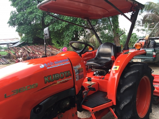 ขายรถไถคูโบต้า L3608(4WD)2เพลา ใช้งาน 500 ชม. อุปกรณ์ครบ สนใจติดต่อ 081-9136451 คุนโบว์