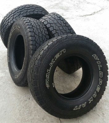 ขาย ยาง AT 265/75/16 สวยๆ