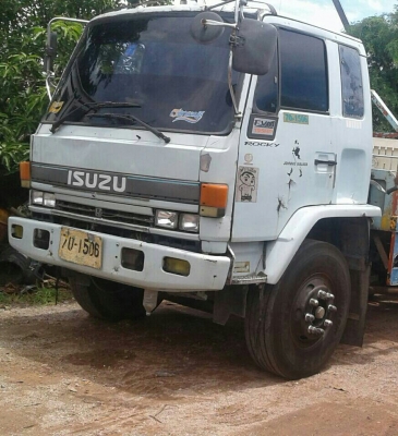 สิบล้อ อีซูชุ ร็อค175โบว์ เพาเดียว พื้นเรียบ ยาว6.30ม สภาพดีพร้อมใช้ ทะเบียนพร้อมโอน