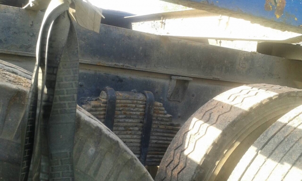 สิบล้อ อีซูชุ ร็อค175โบว์ เพาเดียว พื้นเรียบ ยาว6.30ม สภาพดีพร้อมใช้ ทะเบียนพร้อมโอน