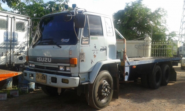 สิบล้อ อีซูชุ ร็อค175โบว์ เพาเดียว พื้นเรียบ ยาว6.30ม สภาพดีพร้อมใช้ ทะเบียนพร้อมโอน