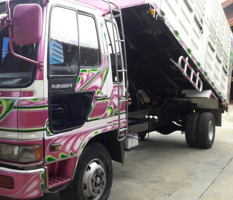 ลูกค้าจองแล้วครับ ขายด่วนๆ 585,000บ หกล้อ ฮีโน่ FD2HLA HO7D 195โบว์ ยางเรเดี้ยล ดั้มค็อกเกษตร ยาว5.30ม สภาพดีหัวเก๋งแค๊ฟบางเดิมสีสวยกริ๊ปพร้อมใช้ ทะเบียนพร้อมโอน