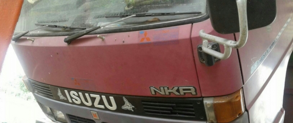 สีล้อ อีซูชุ NKR88ปี38ช่วงสั้น3.20ม สภาพดีเดิมๆสวยไม่มีผุพร้อมใช้งาน เล่มทะเบียนพร้อมโอน สีล้อ อีซูชุ NKR88ปี38ช่วงสั้น3.20ม สภาพดีเดิมๆสวยไม่มีผุพร้อมใช้งาน เล่มทะเบียนพร้อมโอน