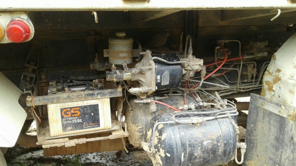 ขาย12ล้อ ราคา980,000บ ฮีโน FM3M 240ปี46 ดั้มสามมิต สภาพดีสวยๆกะบะสามมืต สวยๆพร้อมใช้ ทะเบียนพร้อมโอน