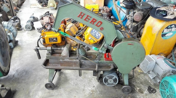 ** SOLD **เลื่อยชัก HERO รุ่นท้อปสภาพเทพคัดมาด้วยใจมีปั้มน้ำใช้ไฟบ้าน 220V เชิญมาเทส!!