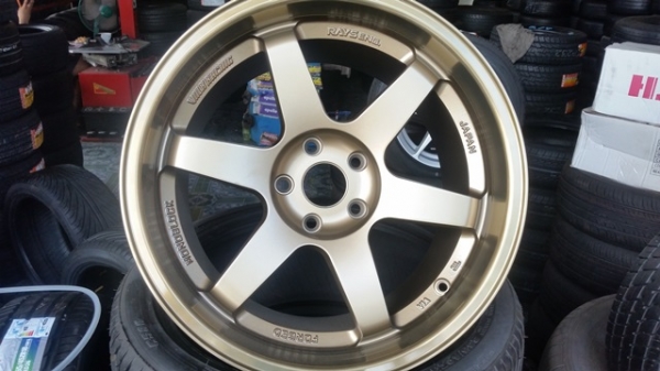 ขายล้อใหม่TE37 18 5รู หน้า9.5+10.5ยางใหม่235+265 4 ล้อ