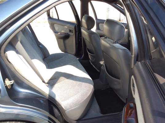 ขายรถ นิสสัน ซันนี่ B14 ปี95 เครื่องหัวฉีด 1.5 เกียร์ออโต้ ติดแก๊สLPG เพาเวอร์ ไฟฟ้าทั้งคัน ภายในสวยเดิมๆแอร์เย็น วิทยุCD ตัวถังเดิมไม่มีชนสีมีริ้วรอยบางชิ้น แม็ก15"ยางดี รถขับดีครับพร้อมใช้ ภาษีไม่ขาด ขายถูกครับ