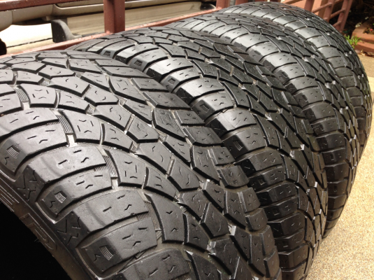 ยาง All Cooper 275 55 20 ปลายปี12 ดอกเยอะ ราคาไม่แพง