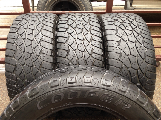 ยาง All Cooper 275 55 20 ปลายปี12 ดอกเยอะ ราคาไม่แพง