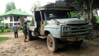 ISUZU  1 เพลา 175,000 บาท เครื่อง 6BB1-145 แรง หัวบาง ยางดี คัสชีพอใช้ เล่มทะเบียน  รถอยู่ จ.ร้อยเอ็ด  090-772-3710 090-772-3708