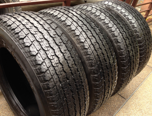 ยาง Bridgestone 245 65 17 ปี15 ดอกเยอะ ราคาไม่แพง