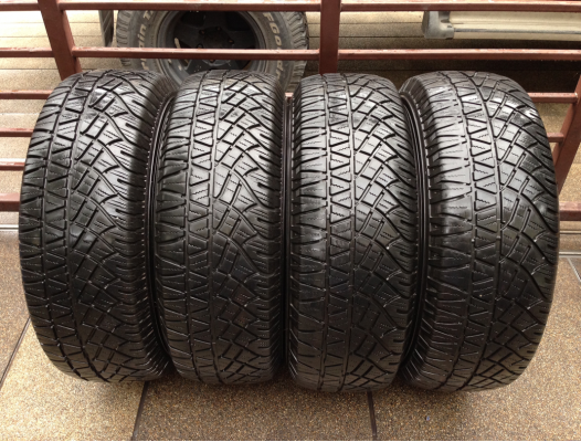 ยาง Michelin 265 70 16 ปี12 ดอกเต็ม สวยคม ราคาไม่แพง