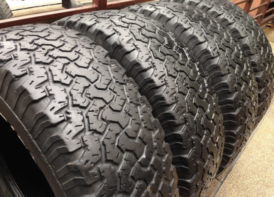 ยาง All BF Goodrich 265 75 16 กลางปี12 ราคาไม่แพง
