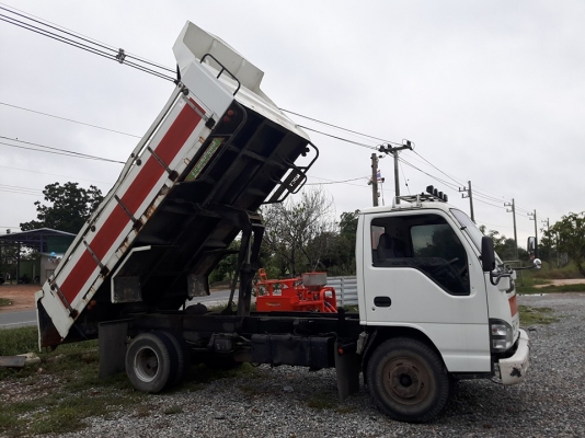 ขายด่วน รถบรรทุก 6 ล้อ ISUZU NPR 130 ปี 50 ดั้ม สภาพสวยพร้อมใช้งาน ราคาสุดคุ้ม ขายด่วน รถบรรทุก 6 ล้อ ISUZU NPR 130 ปี 50 ดั้ม สภาพสวยพร้อมใช้งาน ราคาสุดคุ้ม