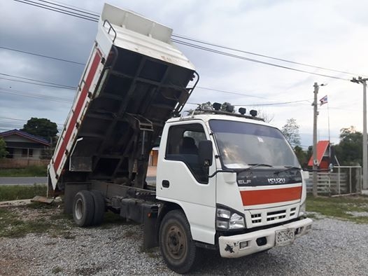 ขายด่วน รถบรรทุก 6 ล้อ ISUZU NPR 130 ปี 50 ดั้ม สภาพสวยพร้อมใช้งาน ราคาสุดคุ้ม