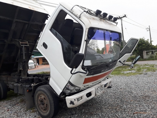 ขายด่วน รถบรรทุก 6 ล้อ ISUZU NPR 130 ปี 50 ดั้ม สภาพสวยพร้อมใช้งาน ราคาสุดคุ้ม ขายด่วน รถบรรทุก 6 ล้อ ISUZU NPR 130 ปี 50 ดั้ม สภาพสวยพร้อมใช้งาน ราคาสุดคุ้ม