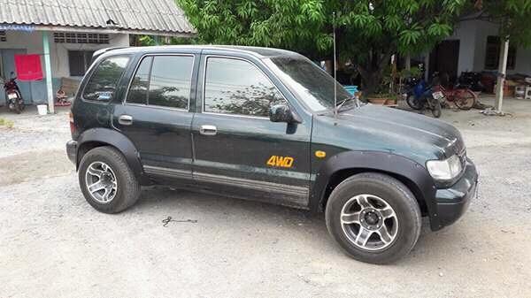 ขายด่วนครับเจอเป้าหมายใหม่ครับ เล่มทเบียนพร้อมโอนครับ รถไม่มีฝุ 4*4ใช้งานปกติ อยากเปลี่ยนเป็นกระบะตอนเดียวจะอามาค้าขายครับ