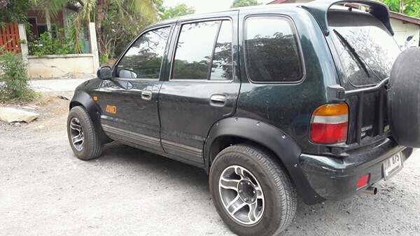 ขายด่วนครับเจอเป้าหมายใหม่ครับ เล่มทเบียนพร้อมโอนครับ รถไม่มีฝุ 4*4ใช้งานปกติ อยากเปลี่ยนเป็นกระบะตอนเดียวจะอามาค้าขายครับ