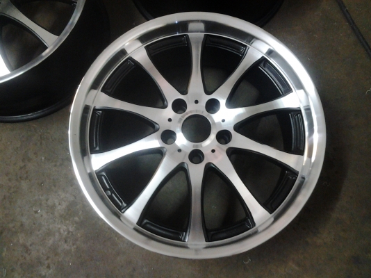 ล้อแม็ก LENSO ขอบ18 5รู114 ล้อเก่าเทิร์นได้ ล้อแม็ก LENSO ขอบ18 5รู114 ล้อเก่าเทิร์นได้