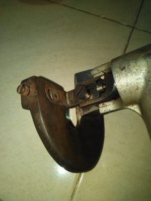 กรรไกตัดเหล็กไฟฟ้า ฮิตาชิแท้ 2 mm.