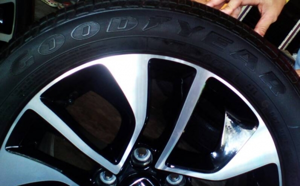 ล้อแม็ก HONDA พร้อมยาง ล้อเก่าเทิร์นได้