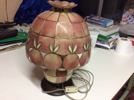 ขายโคมไฟทำด้วยหอยเชลล์แท้งานแฮนด์เมค ใช้งานได้ราคา 3,500 บาทขายโคมไฟทำด้วยหอยเชลล์แท้งานแฮนด์เมค ใช้งานได้ราคา 3,500 บาท