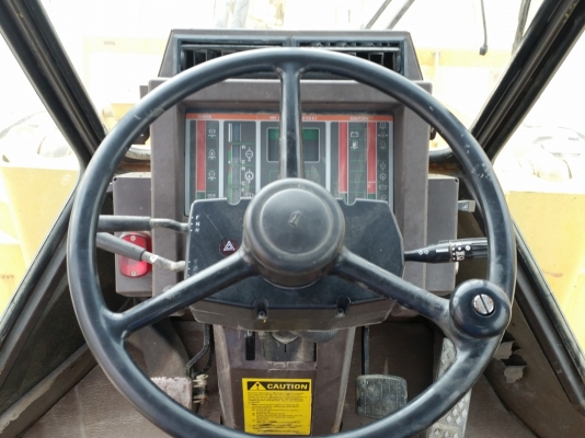 มาใหม่ !! ขายรถตักล้อยาง WA250-1 ยี่ห้อ KOMATSU นำเข้าจากต่างประเทศแท้ 100\% สภาพสวย ไม่เคยใช้งานในไทย