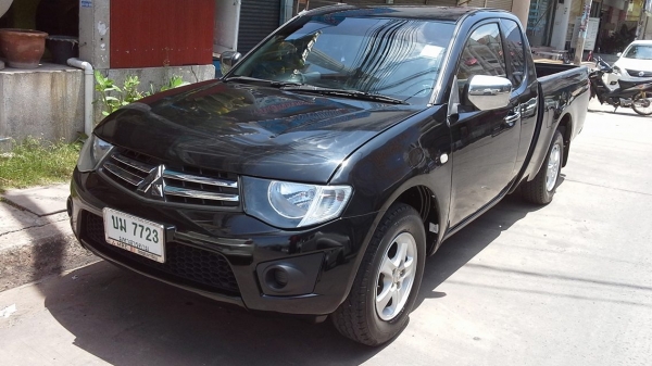 ขายไทรทัน2.4 ปี2014   239,000