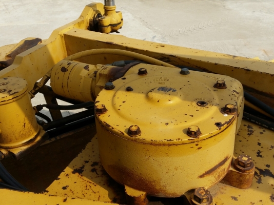 ขาย !! รถเกรด Caterpillar 140G นำเข้าจาก USA แท้ 1000\% Serial สูง 72V108xx สภาพสวย ไม่เคยใช้งานในไทย