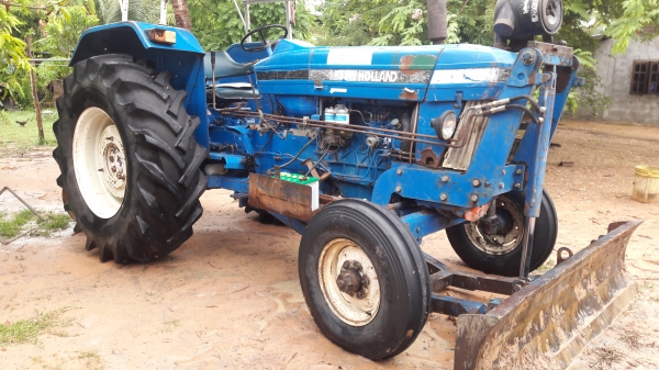 ขายตามสภาพ ฟอร์ด 6610 มีผาลดันหน้า ผาล3 เอกสารใบอินวอย ราคาต่อรองได้