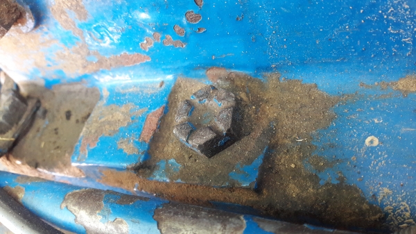 ขายตามสภาพ ฟอร์ด 6610 มีผาลดันหน้า ผาล3 เอกสารใบอินวอย ราคาต่อรองได้